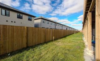 Brand New Luxury 1 Bedroom - 6