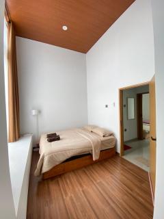 3BR Homestay Near Ikea Kota Baru Parahyangan - 3