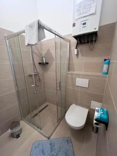 Bibi Apartments Vienna - FREE Parking, Family, Group Stays, near Hauptbahnhof - 1