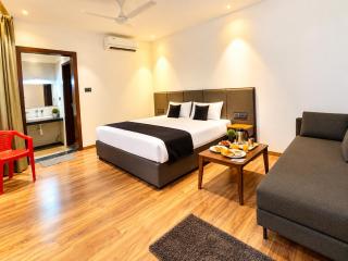 Hotel Ridhi Stay Near Mahakal Temple And Railway Station # AC Conditioning Rooms # Best Budget Hotel In Ujjain - 0