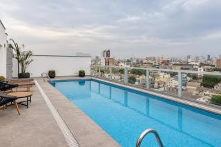 Departamento amoblado con piscina y gimnasio - 2