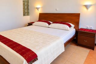 Prestige House - 4