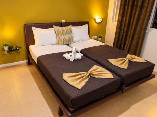 Prestige House - 7