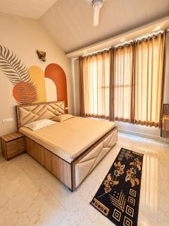 Kings Row Premium Pool Farmhouse Near Jaipur - 2