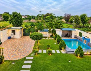 Kings Row Premium Pool Farmhouse Near Jaipur - 9