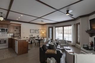 À deux pas de Tremblant • Navette gratuite - 5