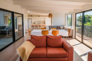 Pohara's Seaside Accommodation - 4