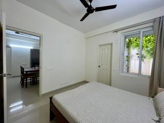 Furnished 3 BHK Quick Access to Hubs & Markets - 8