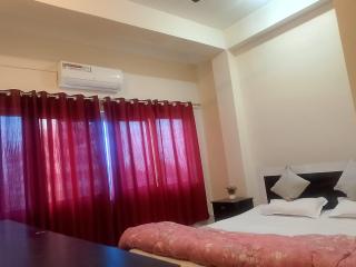 Hotel Crown Kakarvitta - 9
