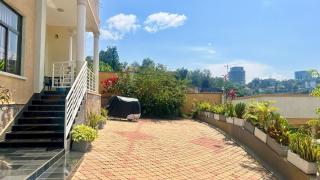 Centenary Gardens BnB - 8