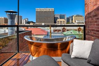 Penthouse CBD - 'Hobart Retreats' - 2