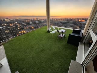 Penthouse Rooftop Residence with huge sky terrace - 7