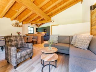 Pinzgau Lodge 1A - 2