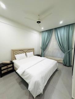 Two BHK Skypark one Gulberg Green Islamabad - 4