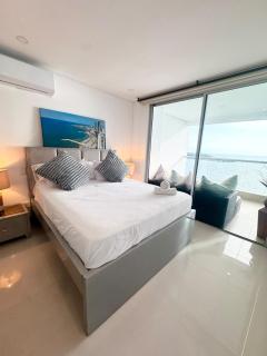 Wonderful Oceanfront Apartment - 8