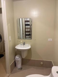 Affordable Bachelor Suite in Avida - 3