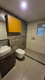 Garden View Apt - Quiet getaway in the city! - 1