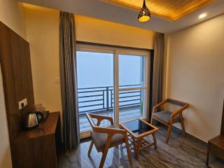 The Vanaaya Luxury Homestay - 3