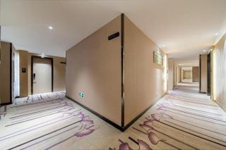 Lavande Hotels Urumqi Xinmin West Street Hongda Plaza - 7