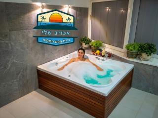 דירת נופש באכזיב עם ג'קוזי מול חוף בננה ביץ Dream Place Achziv - 0