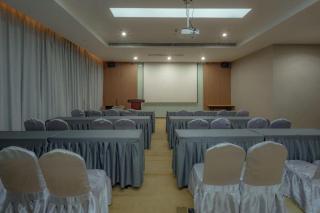 Borrman Hotel Liuzhou Guizhong Avenue Liugao - 9