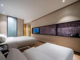IU Hotels· Tianjin Houtai Chengjian University Haitai Industrial Park - 8
