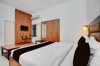 Hotel O S R International - 2