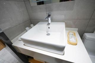 Green Tree Inn Urumqi San'gong Metro Station Exit - 7