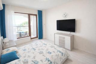 La Mer Sea View & Beachfront Apartment - Varna - 3