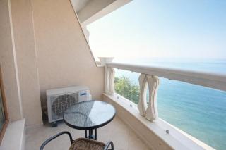 La Mer Sea View & Beachfront Apartment - Varna - 6