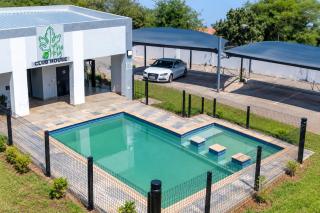 Xanadu Luxury Suites - 4