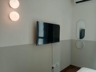 MK Suites, K Avenue - 2