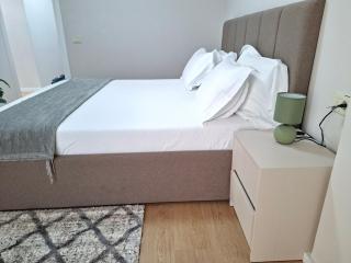 Golden Tower Apartments - 2