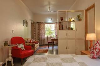 Kaveri Hotel - 9