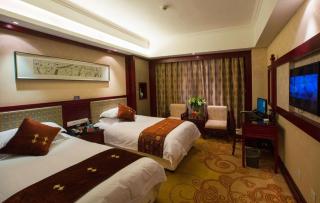Feicheng Blossom Hotel - 1