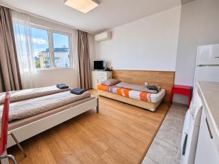 Crystal Suites - 2