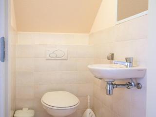 Holiday home by the nature reserves - Sint Maartenszee - 3