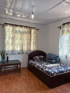 Yonzons Homestay - 5
