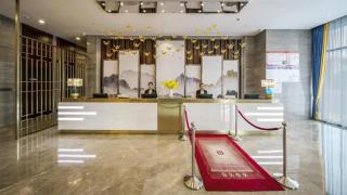 The Long Red Hotel Daye Huangshi - 6