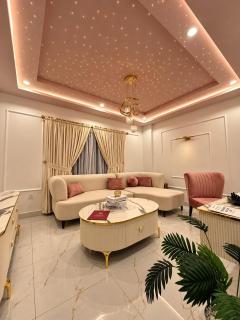 Aura Hotel & Apartments - 0