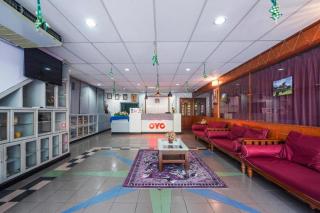 OYO 90929 DJ Hotel - 6