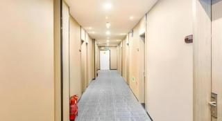 7 Days Premium· Beijing Madianqiao Bei - 8
