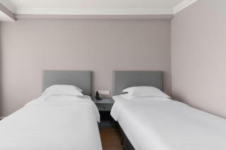 Oak Hotel Chongqing Yicheng International Branch - 1