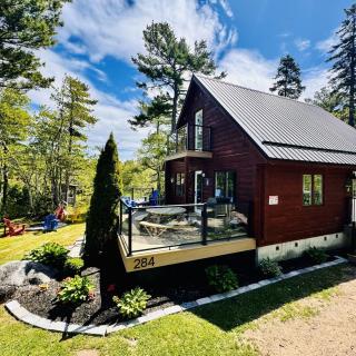 Lakeview Cottage - 1
