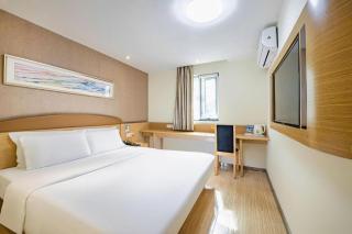 7 Days Inn Chongqing Shiqiaopu Metro Station Computerb Market - 7