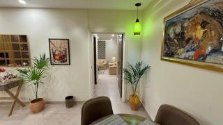 Den Cozy Modern Escape - 6