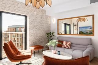 Elegant 2BR Suite near the Sea - 1