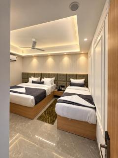 Hotel Narayana Grand Elite Delhi Airport - 1