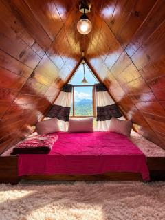 The Highland Hideaway - 2
