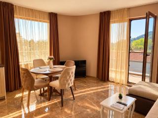 Marisol LUXURY View Paradise Apartments - 1